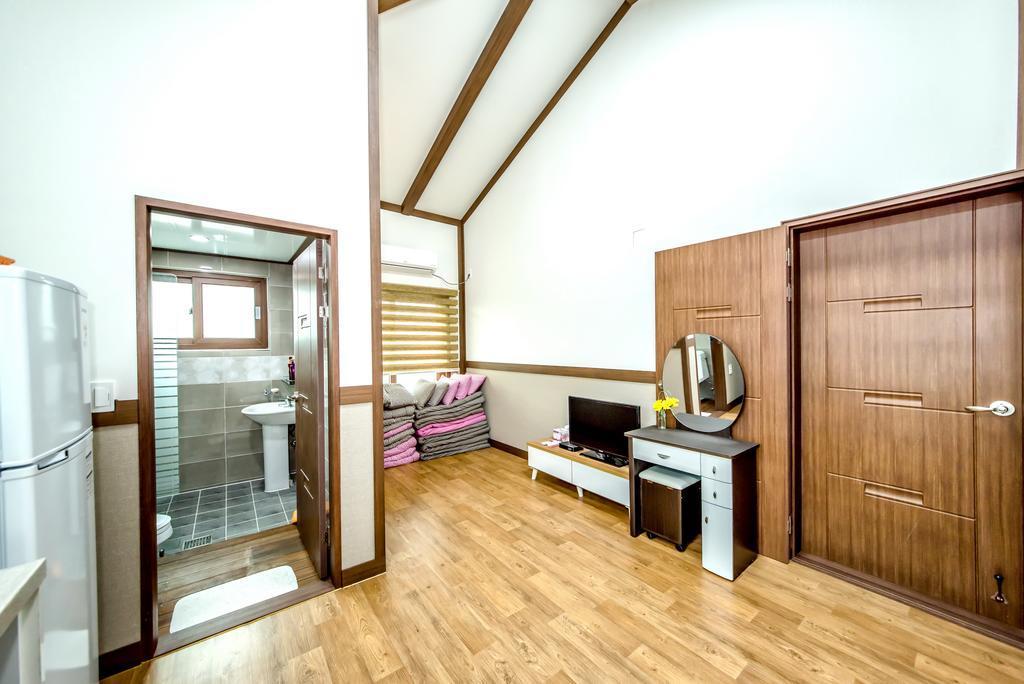 Jeju Myung House Βίλα Σεογκουίπο Εξωτερικό φωτογραφία